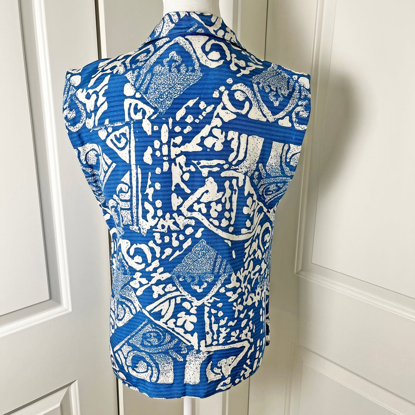 Blue Abstract Print Vest with Custom Zigzag Brooch Set - Women's Medium