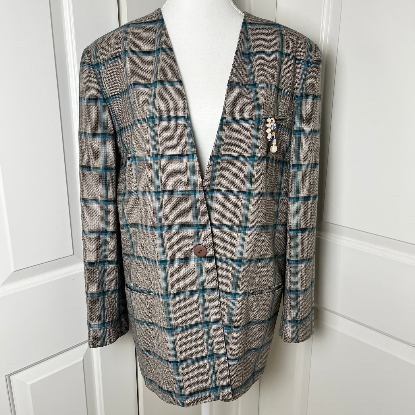 Vintage Oversized Grid Pattern Wool Blazer with Handmade Brooch, Women's Large
