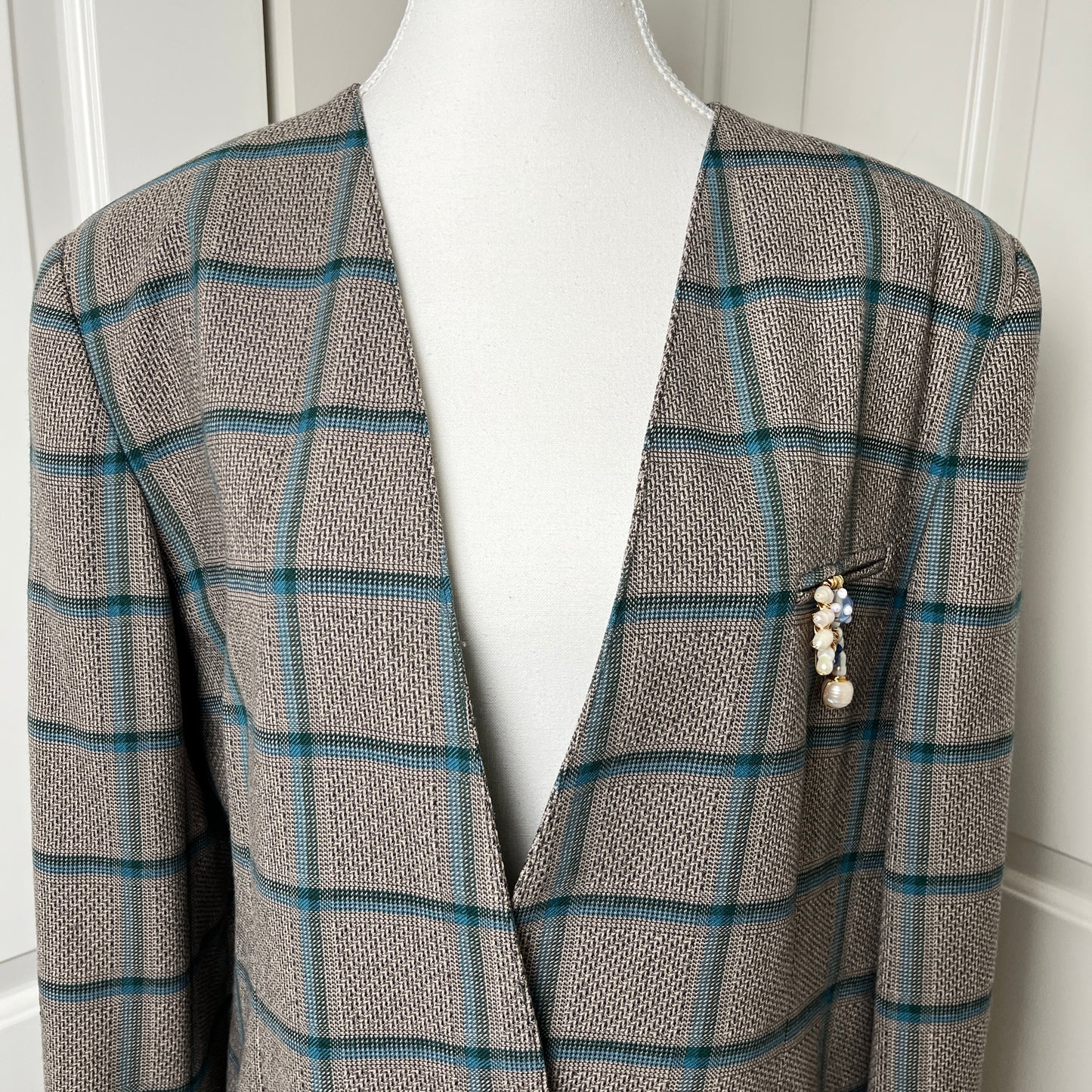 Vintage Oversized Grid Pattern Wool Blazer with Handmade Brooch, Women's Large