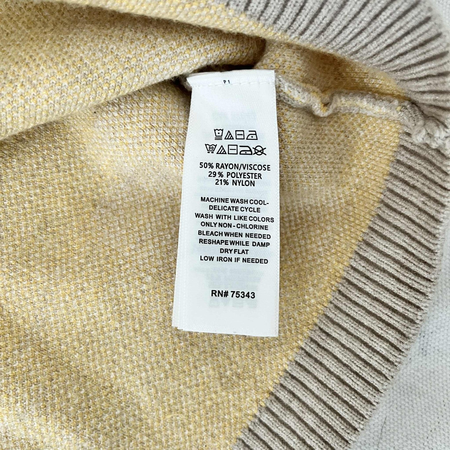 Cynthia Rowley Yellow Poppy Floral Sweater – Greige Crewneck Pullover, Medium