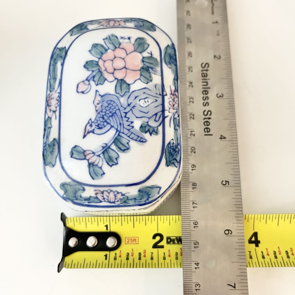 Set of 2 Vintage Chinese Blue & White Ceramic Duck & Floral Trinket Lidded Boxes